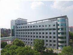 十三号精神病院日记本(成都华西精神病院专家号)